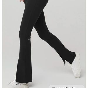 Alo flared split leggings
